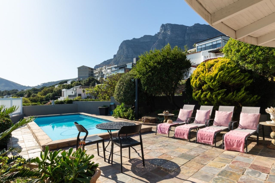 4 Bedroom Property for Sale in Camps Bay Western Cape